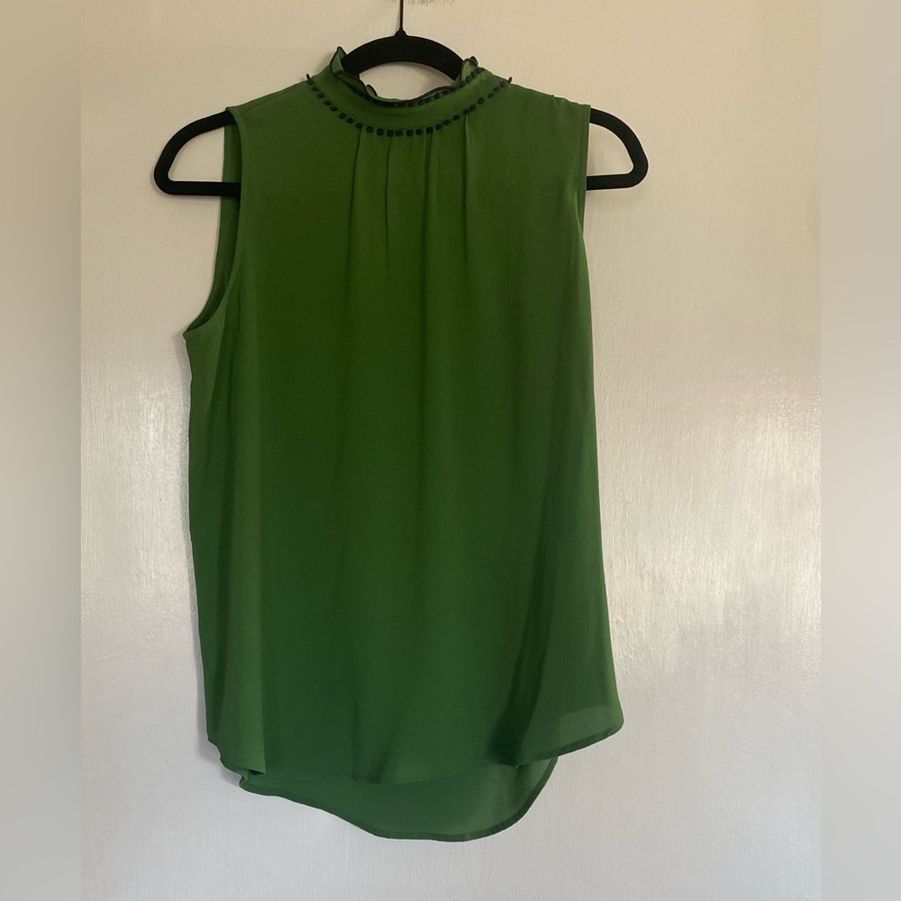 Sleeveless Green With Navy accents Ann Taylor Mock Neck Top